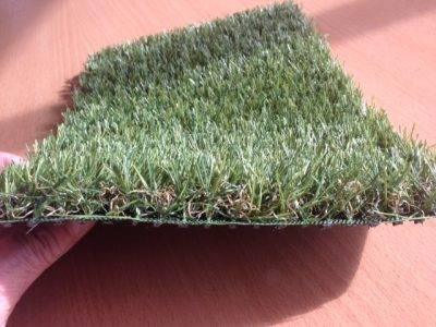 GAZON SYNTHÉTIQUE OASIS BOUCLE VERT ET MARRON